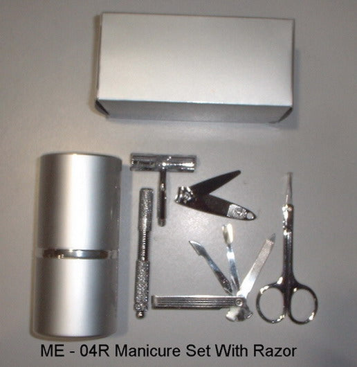 Manicure Set with Razor